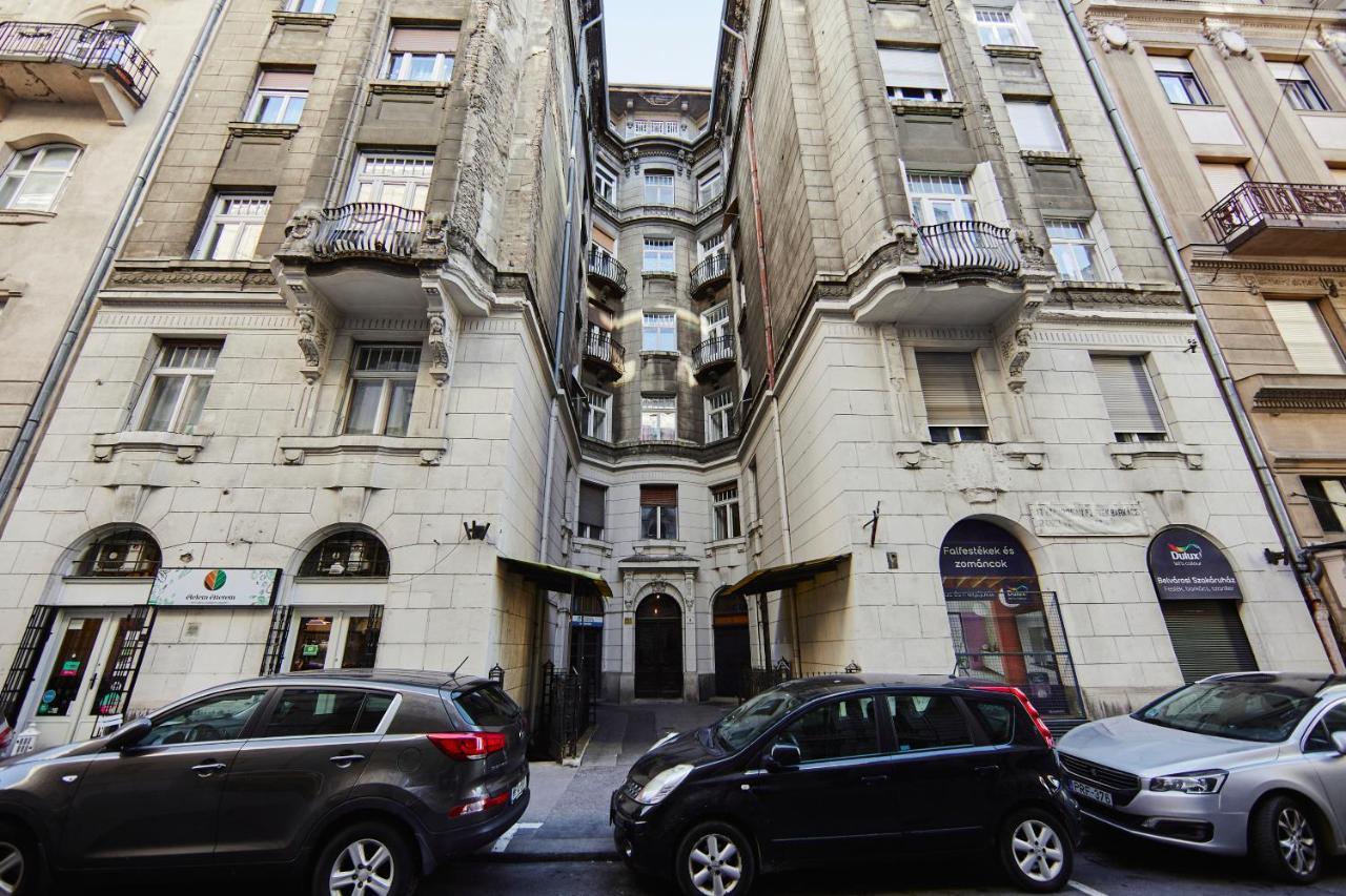 Garibaldi Apartment Budapest Bagian luar foto